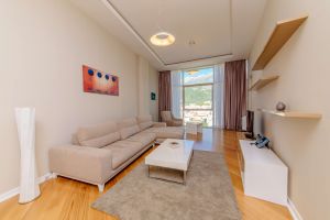 One Bedroom Apartment With Terrace And Sea View 4